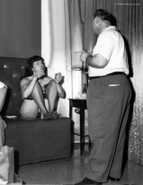 Bettie Page photo 15 of 1558