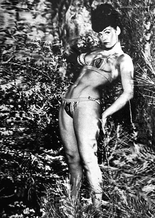 Bettie Page photo 7 of 1558