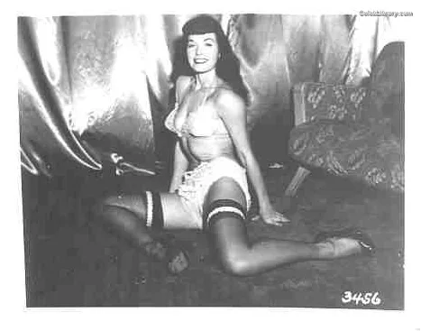 Bettie Page photo 1 of 1558