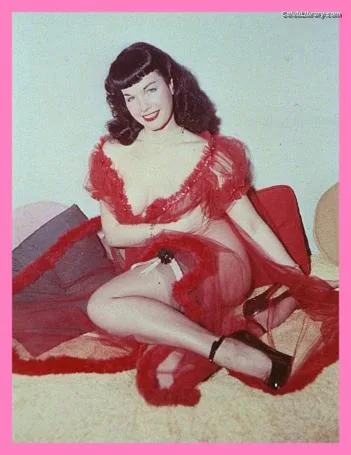 Bettie Page photo 1 of 1558