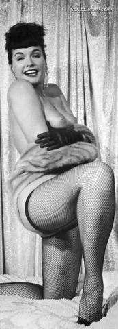 Bettie Page photo 5 of 1558