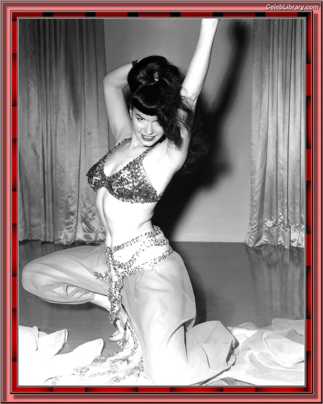 Bettie Page photo 23 of 1558