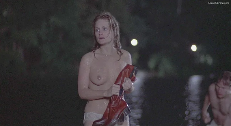 Beverly D'Angelo photo 4 of 30
