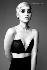 Bex Taylor-Klaus photo 19 of 37