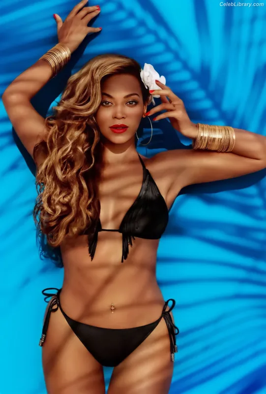 Beyoncé photo 18 of 1018