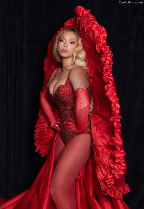 Beyoncé photo 22 of 1018