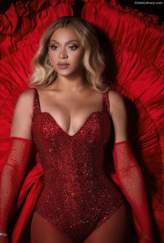 Beyoncé photo 23 of 1018