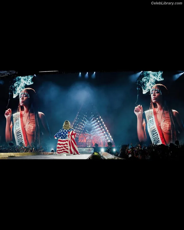 Beyoncé photo 21 of 1018