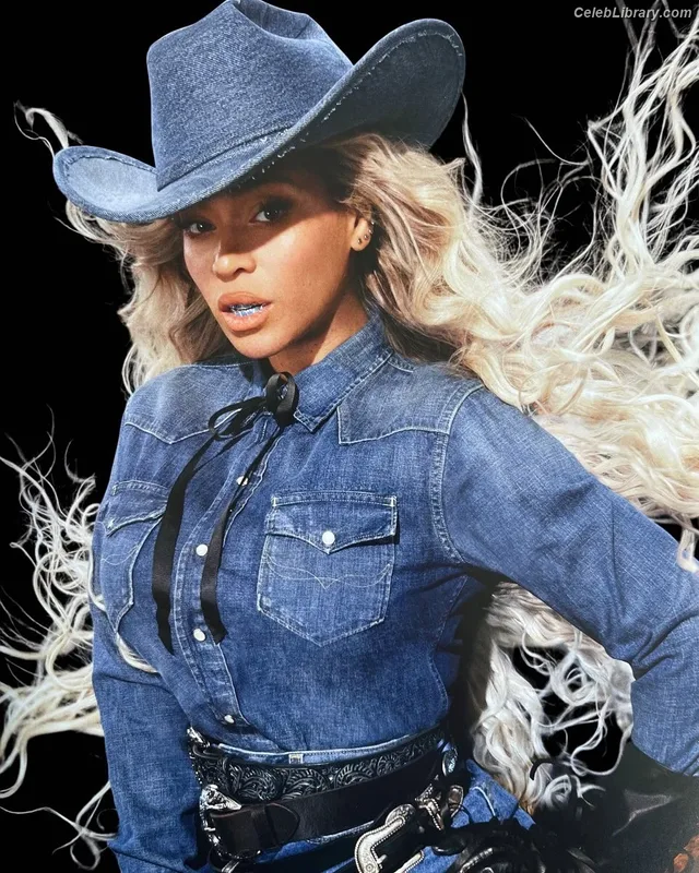 Beyoncé photo 20 of 1018