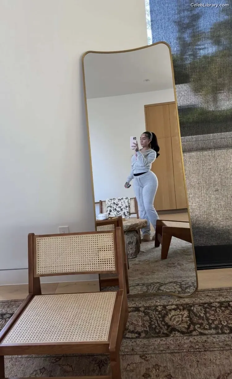 Bhad Bhabie photo 7 of 2502
