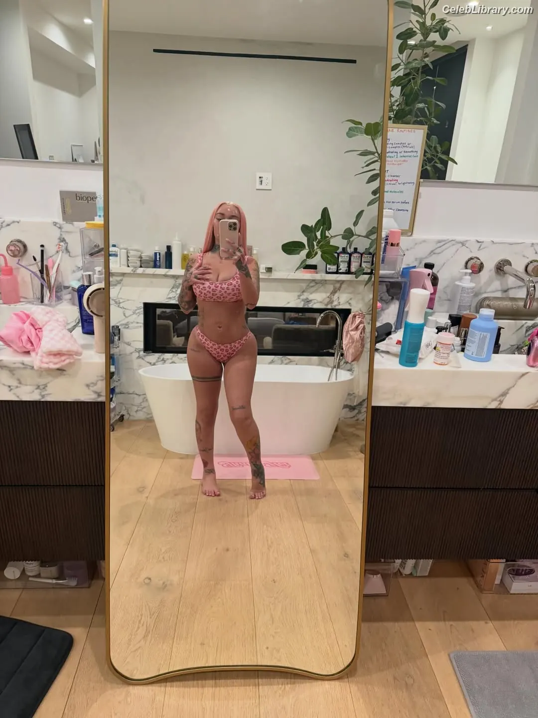 Bhad Bhabie photo 21 of 2502