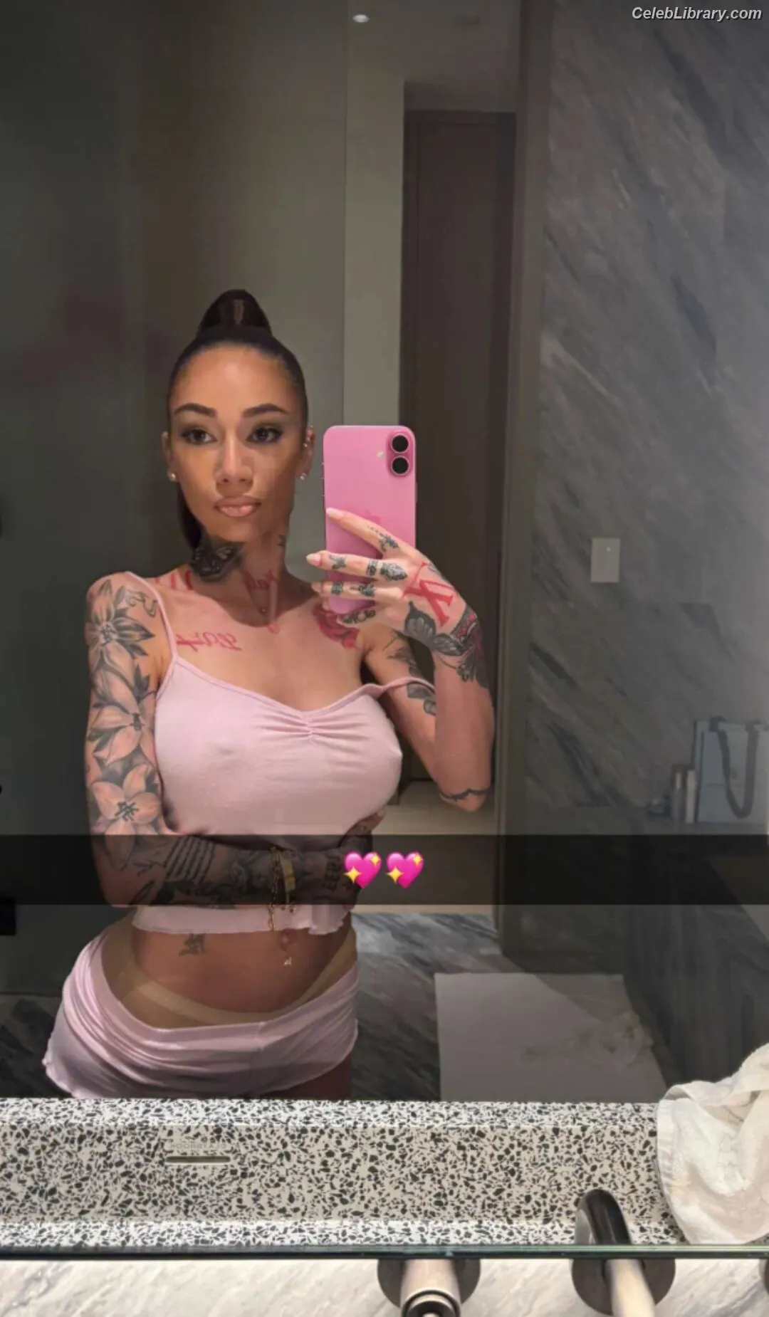 Bhad Bhabie photo 15 of 2502