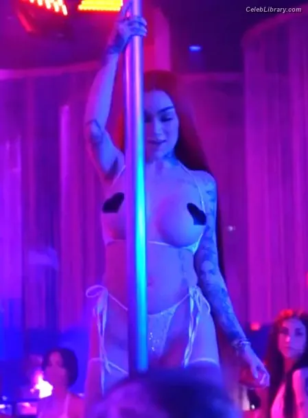Bhad Bhabie photo 1 of 2502