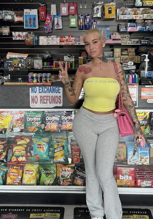 Bhad Bhabie photo 8 of 1373