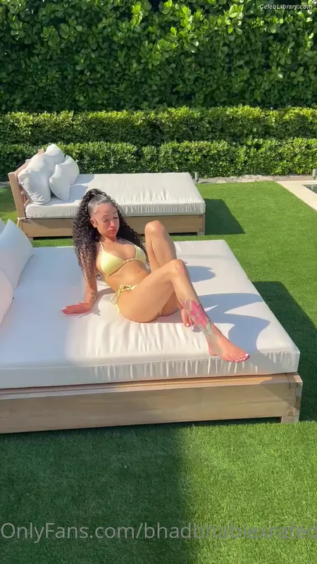 Bhad Bhabie photo 1 of 1373