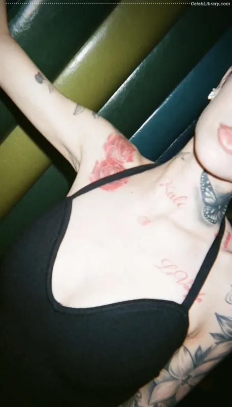 Bhad Bhabie photo 9 of 1373