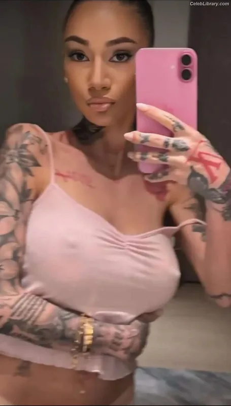 Bhad Bhabie photo 13 of 1373