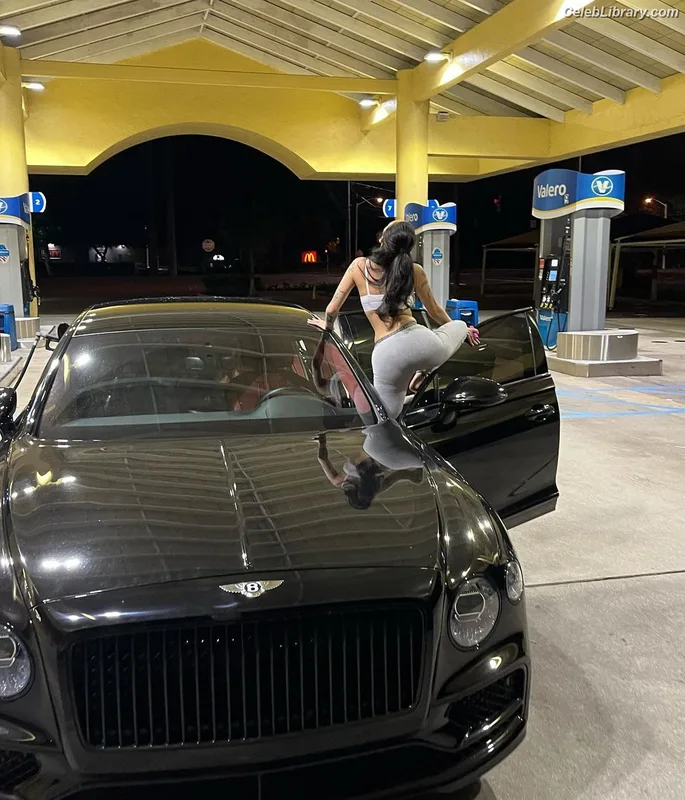 Bhad Bhabie photo 8 of 1373