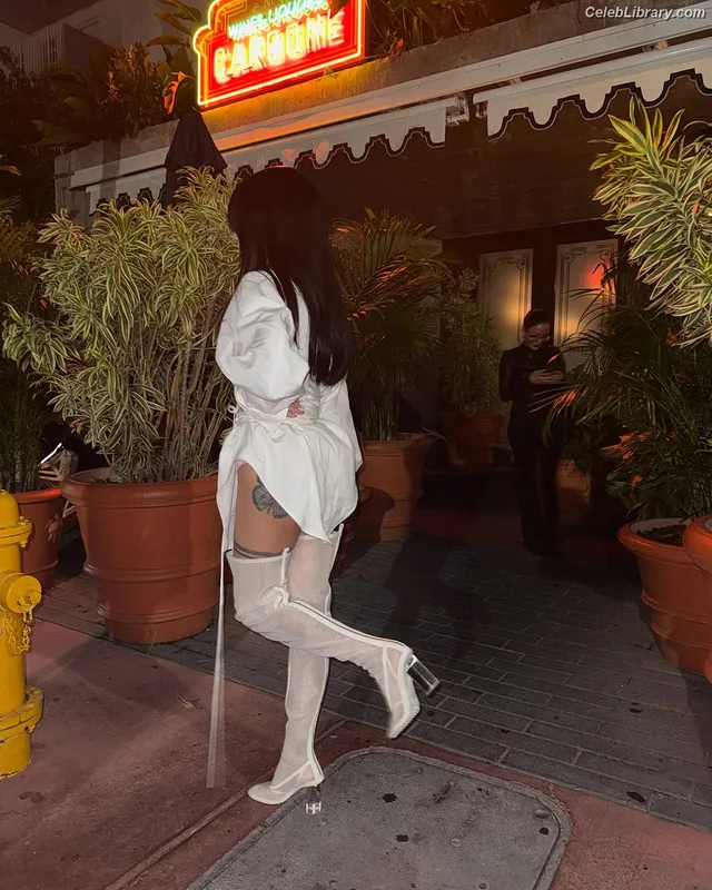 Bhad Bhabie photo 22 of 1373