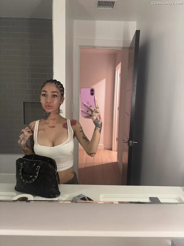 Bhad Bhabie photo 3 of 1373