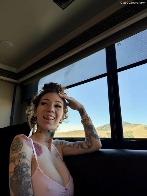 Bhad Bhabie photo 4 of 1373