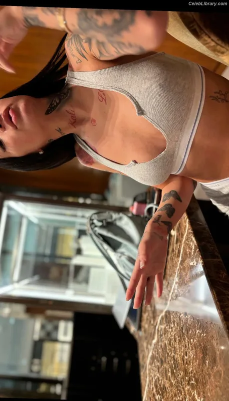 Bhad Bhabie photo 13 of 1373