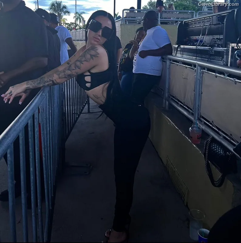 Bhad Bhabie photo 4 of 1373