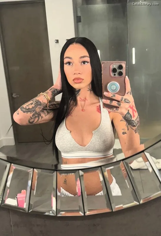 Bhad Bhabie photo 8 of 1373