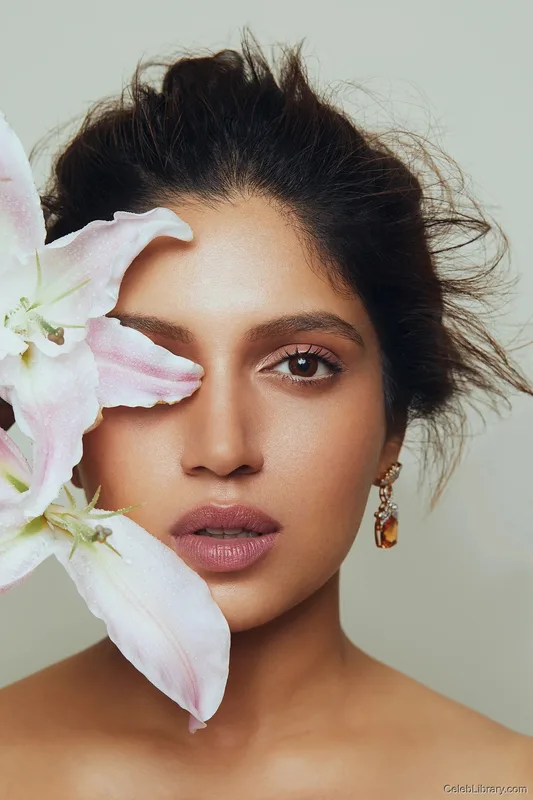Bhumi Pednekar photo 14 of 48