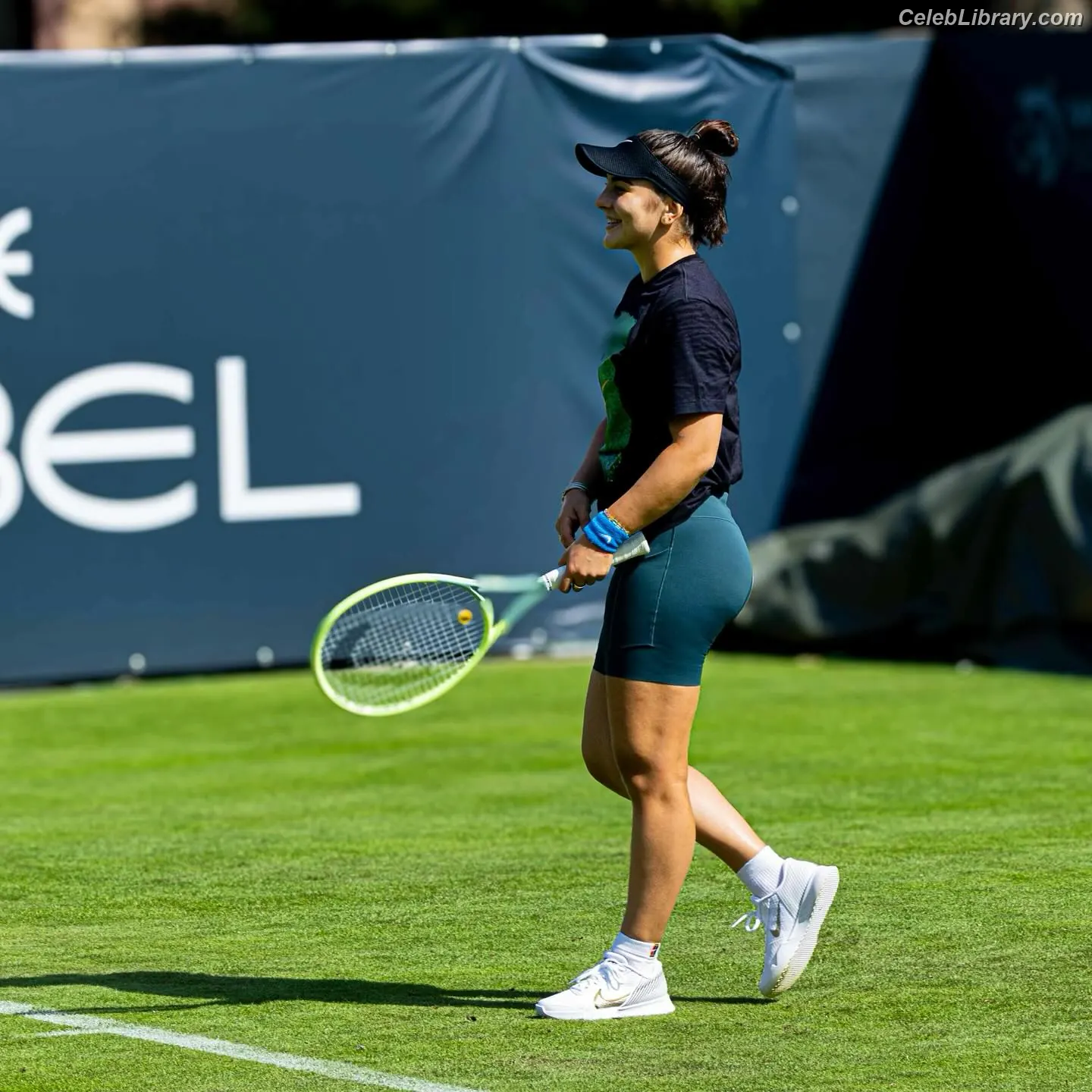 Bianca Andreescu photo 5 of 65