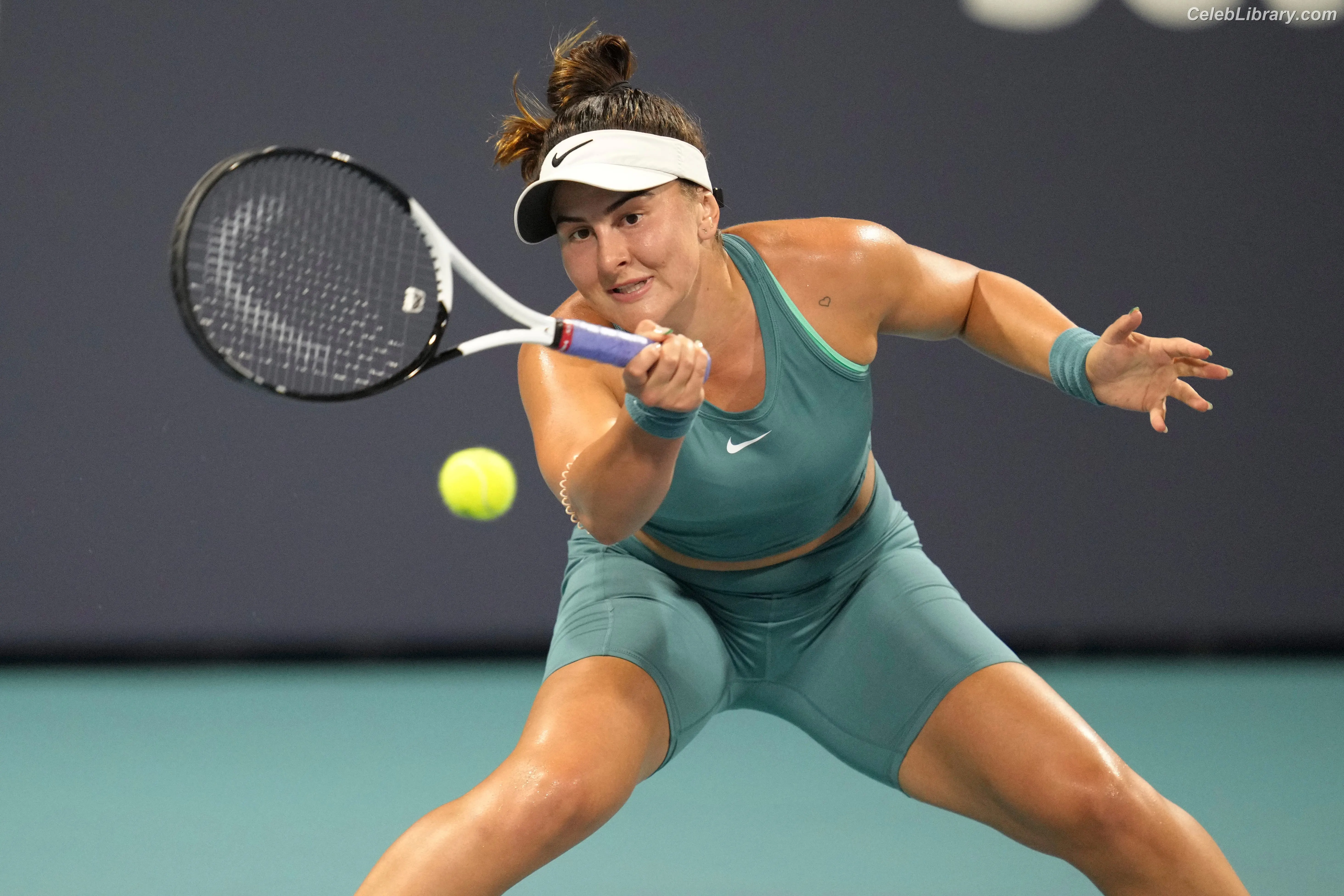 Bianca Andreescu photo 9 of 65