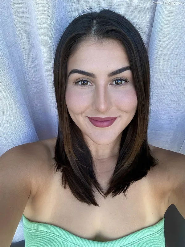 Bianca Andreescu photo 1 of 66
