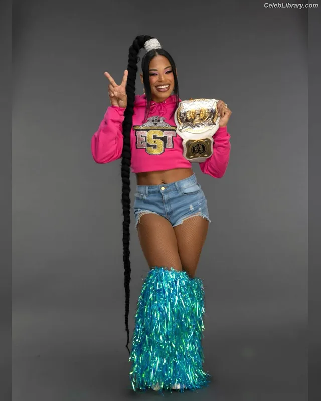 Bianca Belair photo 9 of 1037