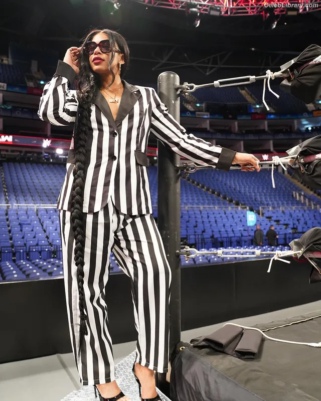 Bianca Belair photo 3 of 1037