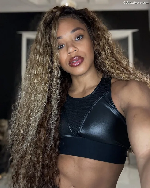 Bianca Belair photo 15 of 1037