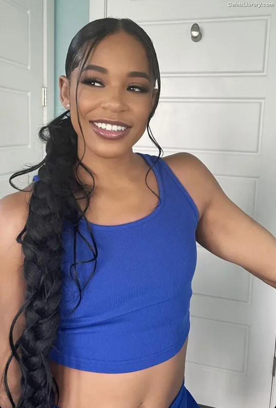 Bianca Belair photo 14 of 1037