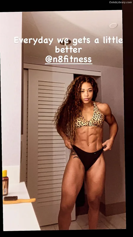 Bianca Belair photo 7 of 1037