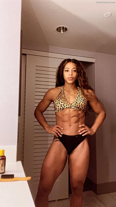 Bianca Belair photo 8 of 1037