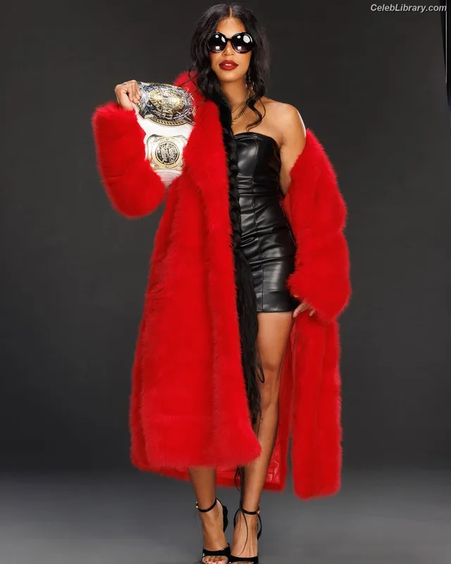 Bianca Belair photo 9 of 1037