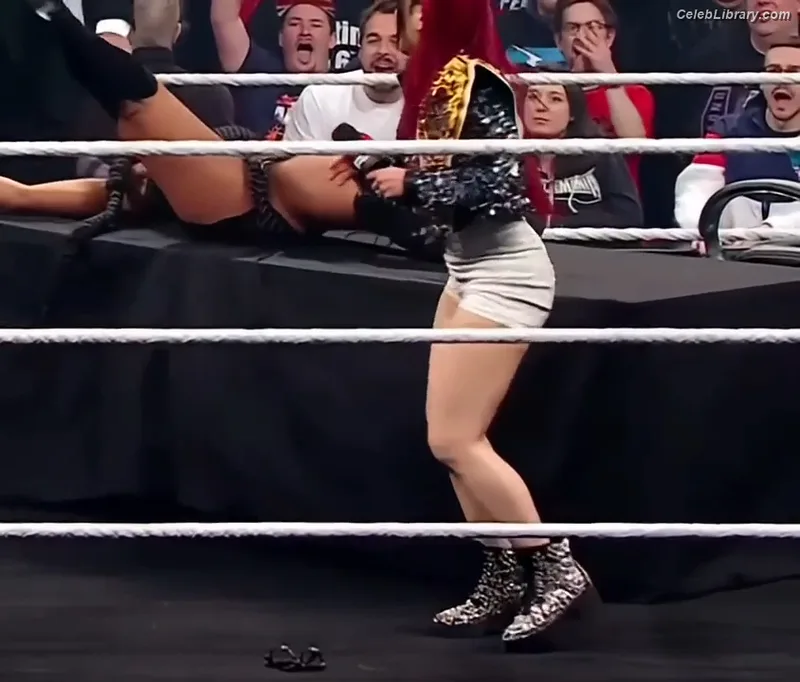 Bianca Belair photo 4 of 1037