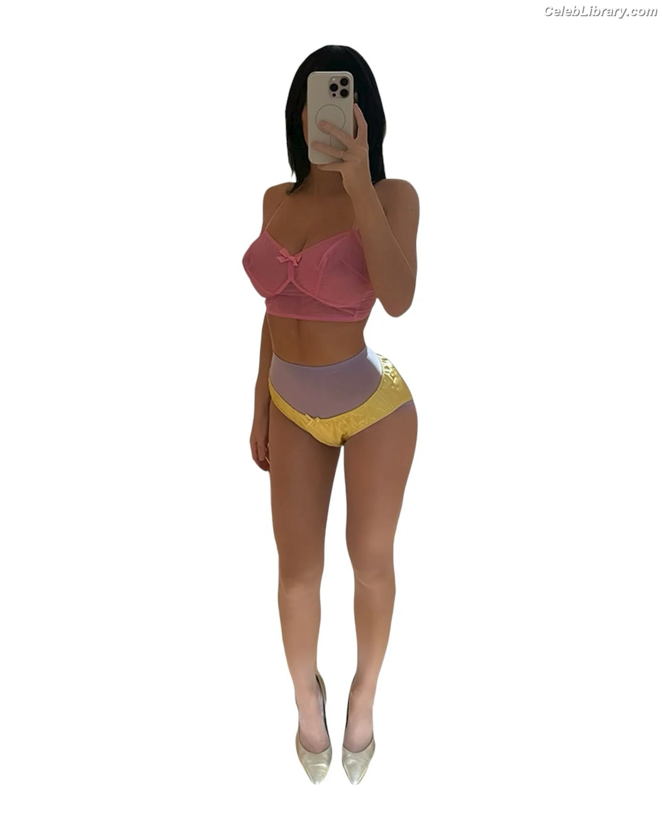 Bianca Censori photo 5 of 1409
