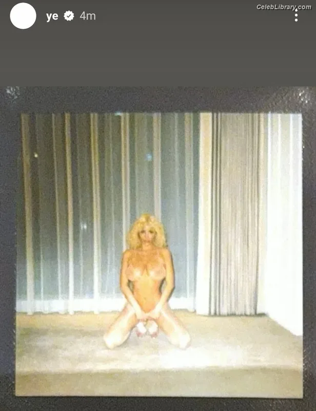 Bianca Censori photo 5 of 1410