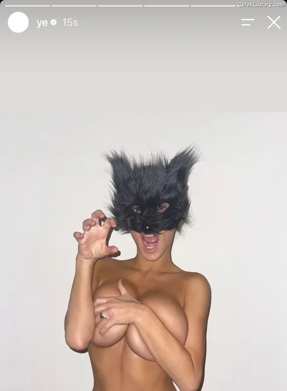 Bianca Censori photo 19 of 1410