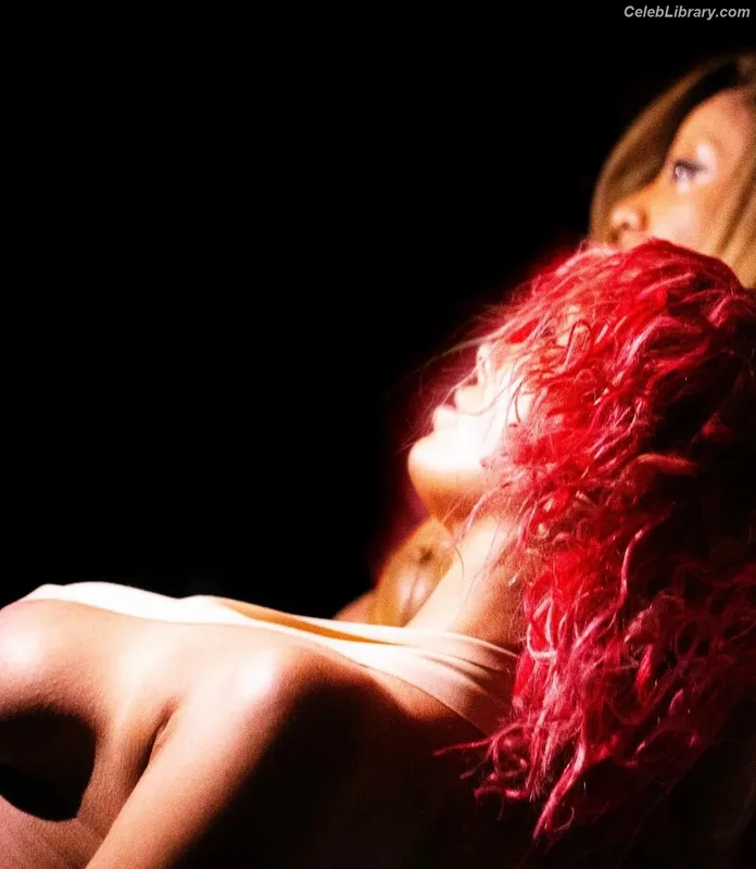Bianca Censori photo 24 of 1410