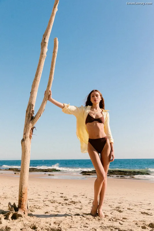 Bianca Finch photo 1 of 425