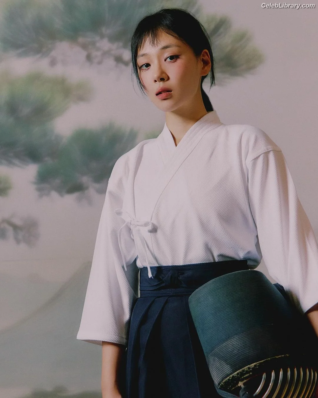 BIBI (Kim Hyung-Seo) photo 7 of 85