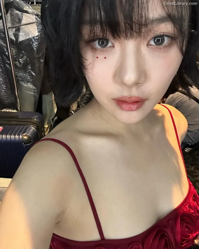 BIBI (Kim Hyung-Seo) photo 11 of 86