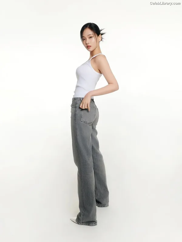 BIBI (Kim Hyung-Seo) photo 7 of 86