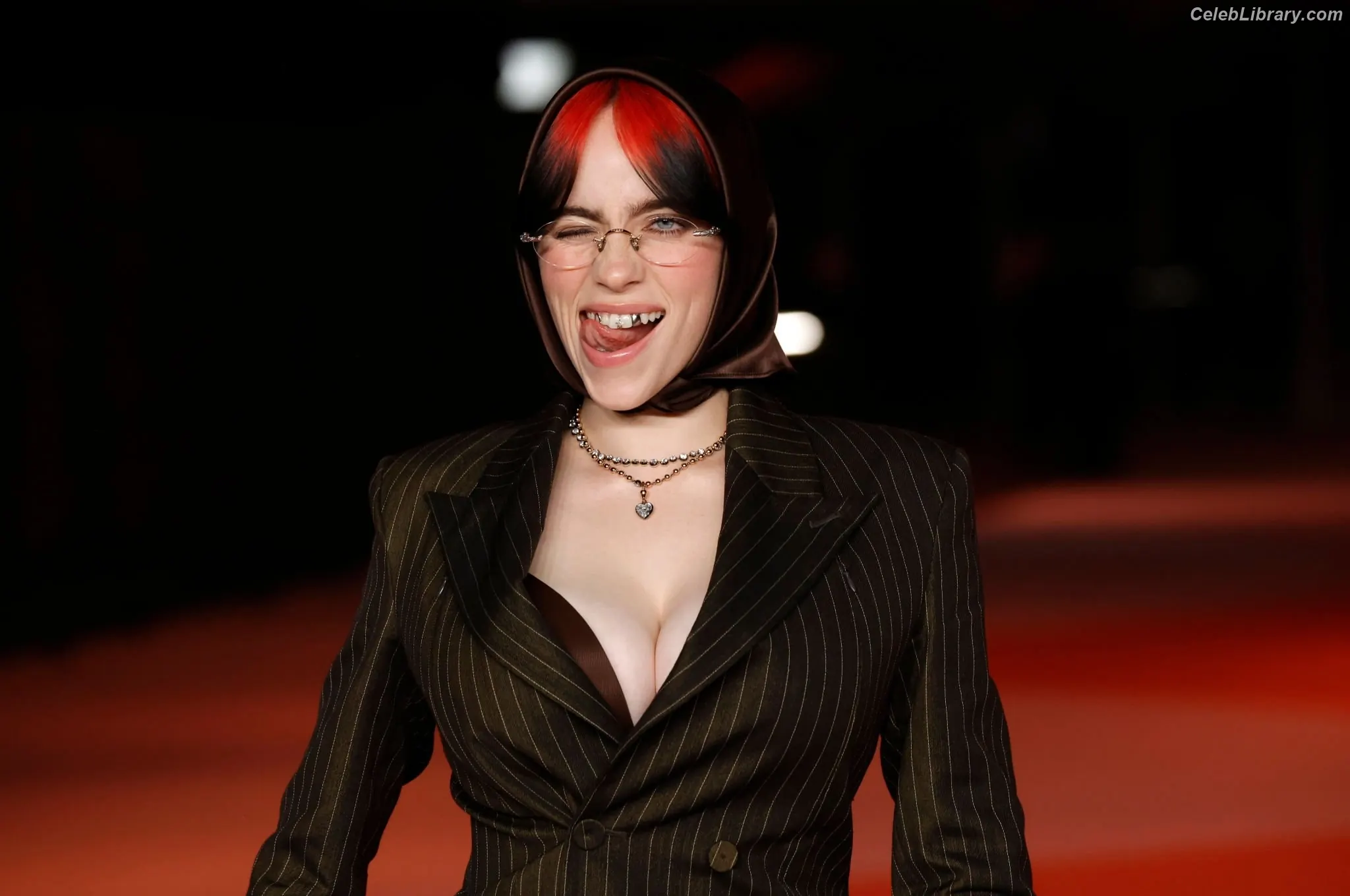 Billie Eilish photo 7 of 1845