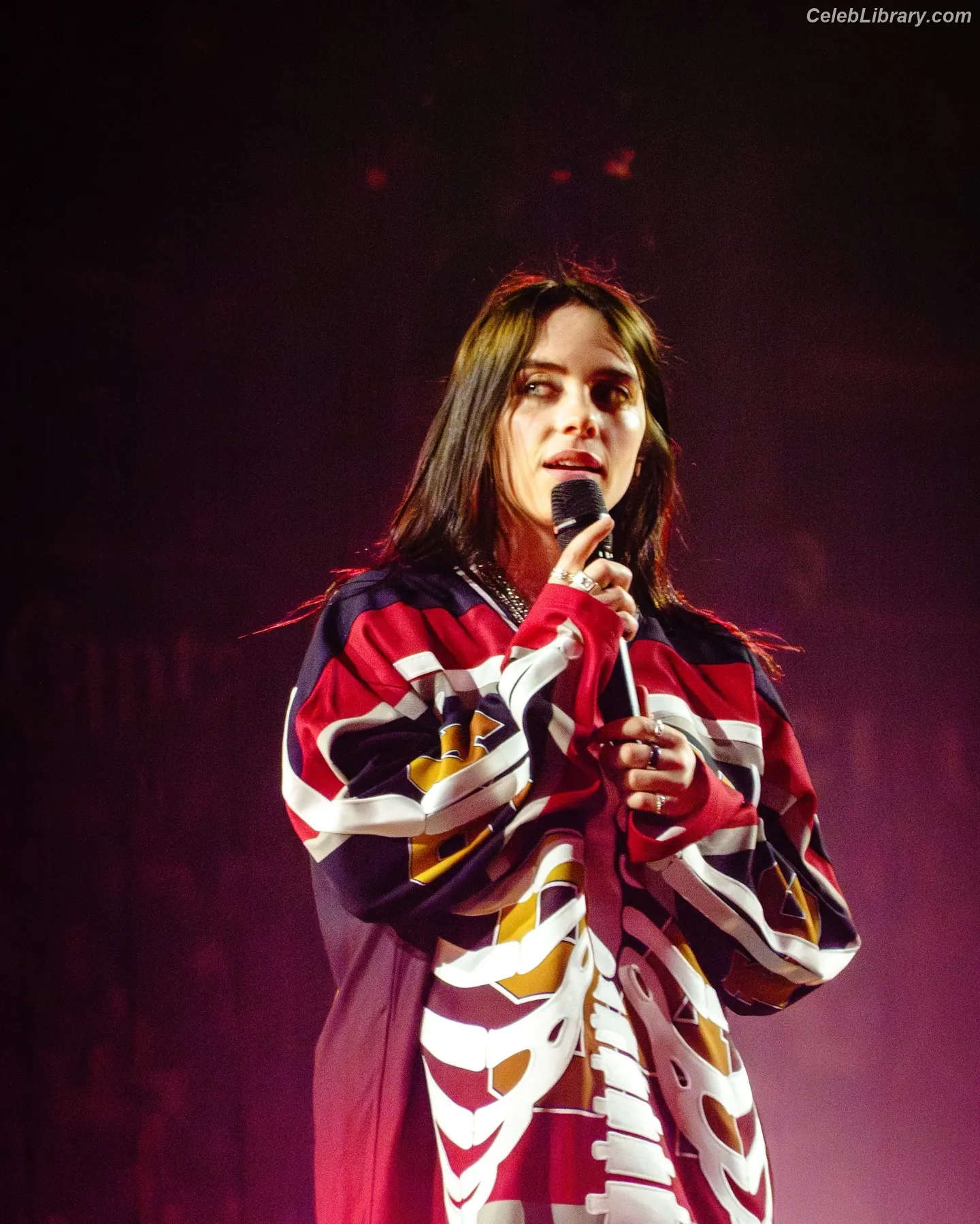 Billie Eilish photo 11 of 1845